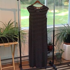 C & C California Horizontal Stripe Maxi Dress